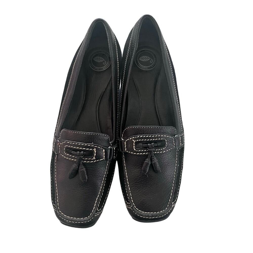 NWOB: Nurture Black Leather Tassel Loafers Contrast Stitch Shoes Womens 6.5M